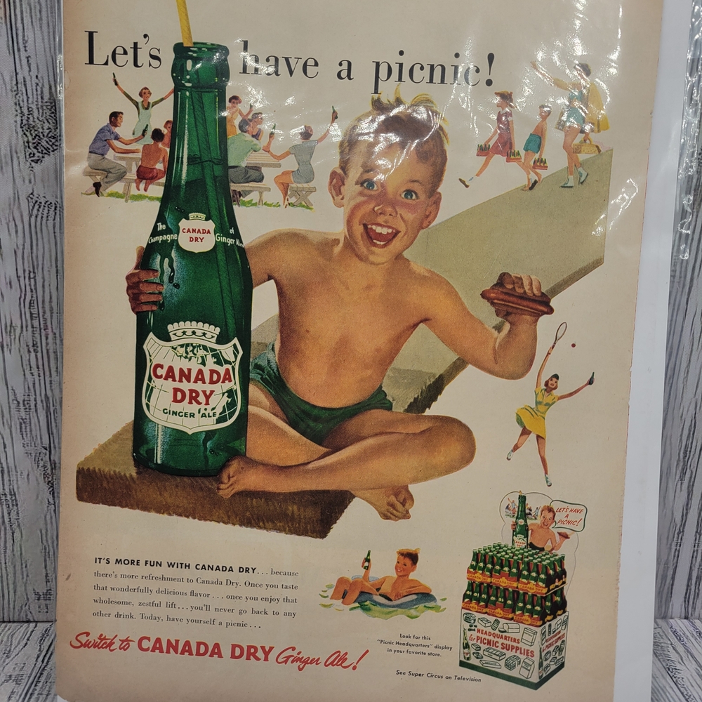 Vintage Canada Dry 1952 Advertisement Piece